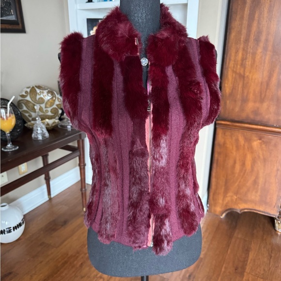 Vintage Rabbit‎ Fur Wool Blend Burgundy Vest - Picture 1 of 13